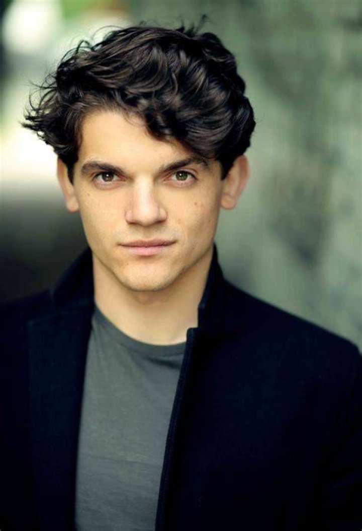 Edward Bluemel Marcus Whitmore Celebrities male, A discovery of